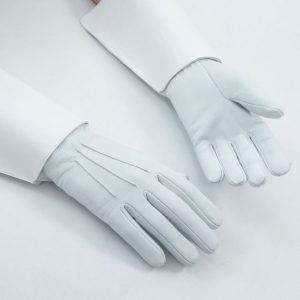 Gloves & Gauntlets